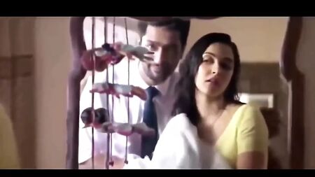 Lust Stories : des scènes de sexe torrides avec Kiara Advani