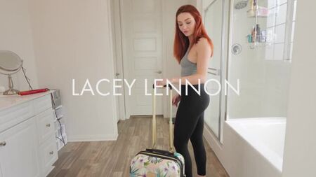 Poz baise une fille rousse maigre, rousse sexe fille jeune ado petits seins sucer blowjob fuck porn doggy tight cum HD (Hot&Horny)