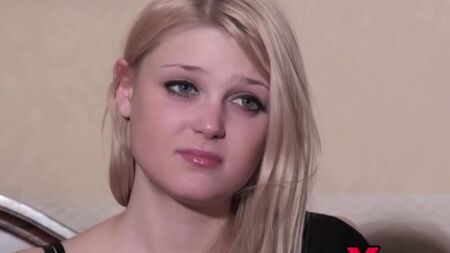 Interview Partage de points de vue sur la vie sexuelle de Freshblonde Woodman Casting