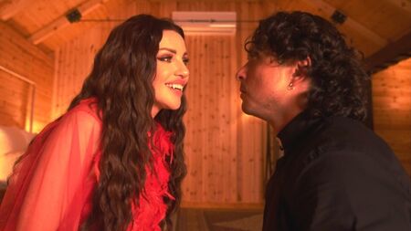 Nous sommes venus ici pour baiser ici, pas pour créer une romance