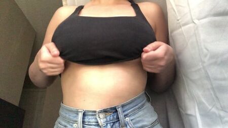NaomieRoseJones se déshabille en solo onlyfans leaked naked pussy boobies