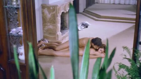 Hulya Avsar Nude - Sekreter (1985) HD 720p Regarder en ligne