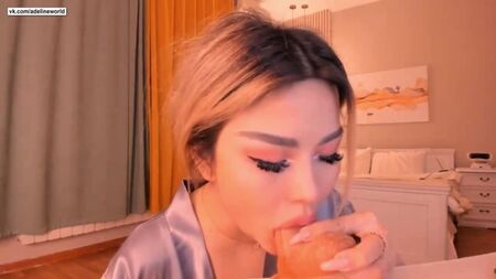 Kazakh girl sucking and thrusting (sucking, suction, porn, blowjob, Kyrgyz, Uzbek, sex, home, Asian, webcam, tits)