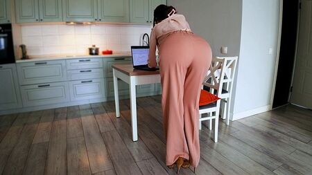 Un postérieur qu'on ne peut ignorer
