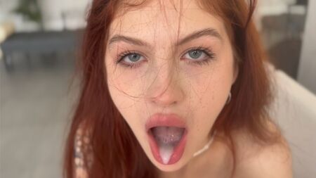 Êtes-vous la première fois dans la bouche féminine?