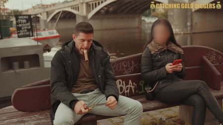 Le vrai porno baise avec un mec aléatoire