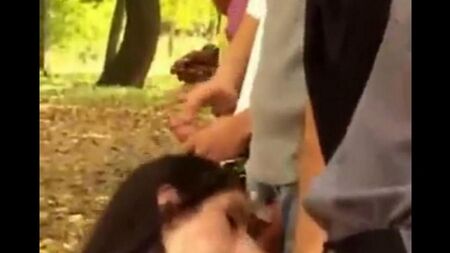 Quatre attaqués et violés dans tous les trous dans la rue