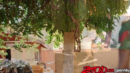 Un homme a divorcé d'une fille pour le sexe