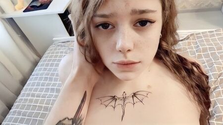 Pas de l'orgasme d'amour, mais de putain
