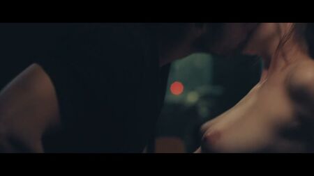 Shailene Woodley nue - Endings, Beginnings (2019) HD 1080p Regarder en ligne