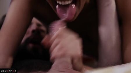 Janice Griffith, Tommy Pistol, Brunes, Sperme, Jupe, Avec préservatif, Éjaculation sur les fesses, Barbu