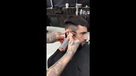 La coupe courte, 2e partie sur 3