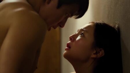 Scènes de sexe dans les films coréens (18+)