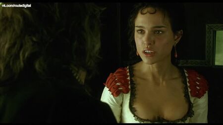 Natalie Portman nue - Les Fantômes de Goya (2006) HD 1080p Blu-ray / Regarder en ligne / Натали Портман - Призраки Гойи