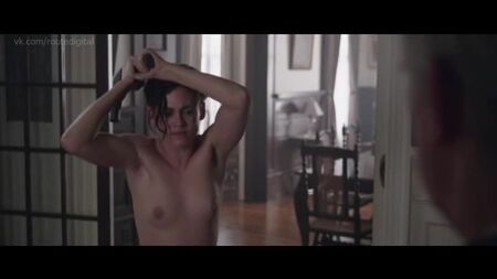 Kristen Stewart, Chloë (Chloe) Sevigny nues - Lizzie (2018) Regarder en ligne / Kristen Stewart, Chloë Sevigny - La vengeance de Lizzie Borden