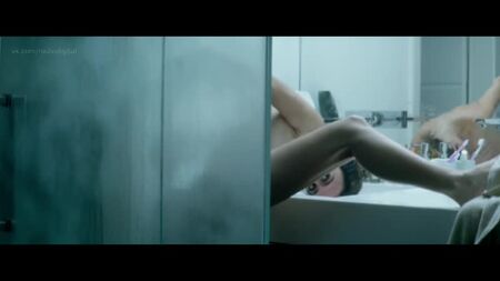 Tata Werneck - TOC : Trouble obsessionnel compulsif (2017) Nude? Hot! / Tata Werneck - Trouble obsessionnel compulsif