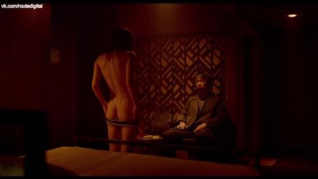 Alexandra Daddario nue - Lost Girls and Love Hotels (2020) 1080p Blu-ray REMUX Regarder en ligne