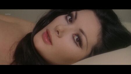 Edwige Fenech nue - Toutes les couleurs de la nuit (IT 1972) 1080p