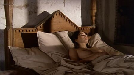 Sylvia Kristel, Ursula Andress nues - Le Cinquième Mousquetaire (1979) HD 720p Regarder en ligne