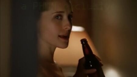 Allison Mack nue - Marilyn (2011)