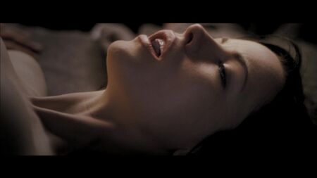 Kate Beckinsale nue - Underworld : L'Évolution (2006) HD 1080p