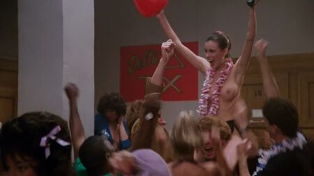 Shelley Long, Monique Gabrielle nues - Night Shift (1982) HD 1080p Regarder en ligne