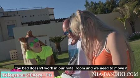 Family Porn Full : de belles mamans, des salopes coquines, sexe, érotisme, fuite de photos, sex, porno 05:35