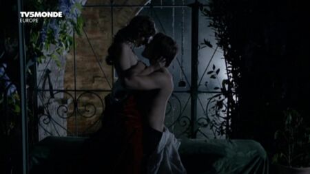 Alessandra Mastronardi nue - La Chartreuse de Parme (2012) HD 720p