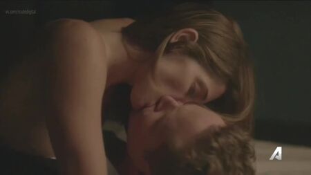 Ashley Greene, Kaitlyn Leeb nues – Rogue S03E15 (2016) HD 720 Regarder en ligne / Ashley Greene, Kaitlyn Leeb – Bestia