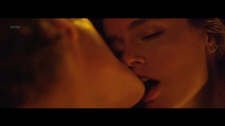 Matilde Gioli Nude - 2Night (Italie, 2016)