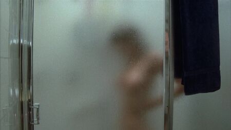 Betsy Russell nue - Private School (1983) 1080p