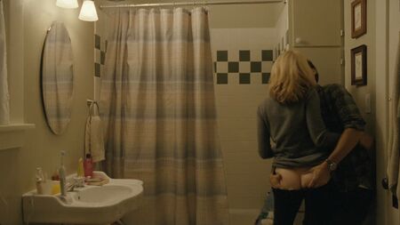 Elizabeth Banks nue - Les détails (2011) HD 1080p Regarder en ligne / Элизабет Бэнкс - Детали