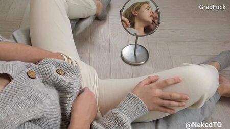 004 beautés nues (nourrices coquines, sexe torride, sœur dévergondée, non porno, érotisme, nu, fesses, sexe)004