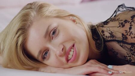 Freya Mayer - Rencontre avec un fan [Sexe, Hardcore, Fellation, Gonzo]