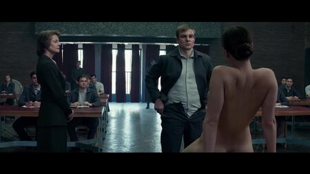 Jennifer Lawrence (scènes de sexe de Jennifer Lawrence dans « Red Sparrow » (2018))