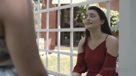 Kylie Quinn et Sara Luvv - Une rencontre spontanée qui se termine en apothéose