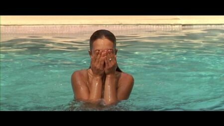 Carolina Crescentini nue - La nuit avant les examens (2007) HD 1080p