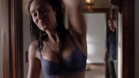 Emmy Rossum nue, Emma Rose Kenney, Sammi Hanratty, v - Shameless s08e08 (2017) 1080p