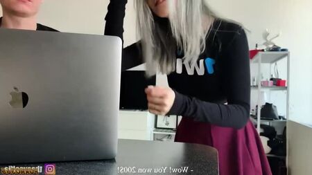 Eva Elfie [ baise et fellation d'une ado russe devant la caméra, porno HD, sexe, vidéo complète, XXX, ado, couples, éjaculation, éjaculation faciale, fellation, chatte ]