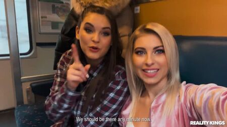 Taylee Wood, Lilly Bella [PornCube PORNO VK Nouveautés VK HD Lesbiennes Voyages