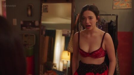 Mikey Madison - Better Things, saison 4, épisode 4 (2020) HD 1080p. Nue ? Sexy ! Regarder en ligne