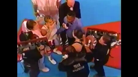 Christy Martin contre Lisa Holewyne - HBO PPV, 17 novembre 2001