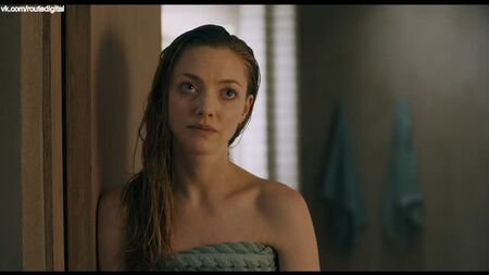 Amanda Seyfried nue (couverte) - You Should Have Left (2020) HD 1080p Blu-ray à regarder en ligne