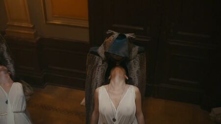 Liv Lisa Fries, Hannah Herzsprung, etc. - Babylon Berlin saison 3 (2020) Liv Lisa Fries, Hannah Herzsprung, Leonie Benesch - Babylon Berlin