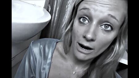 PORNO INCESTE -- TA MÈRE NE DOIT PAS T'APPRENDRE ÇA -- porno en russe