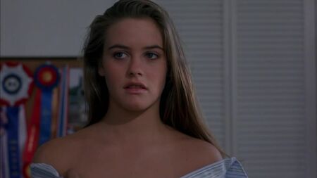 Alicia Silverstone nue - The Crush (1993) HD 1080p Regarder en ligne / Alicia Silverstone - The Crush