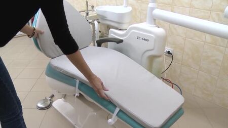 Surmatelas orthopédique pour fauteuil dentaire de Meditex
