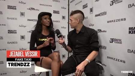 Les stars de l'AVN racontent leurs moments les plus fous avec leurs fans