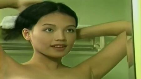 Vidéos porno de l'actrice taïwanaise Shu Qi se baignant nue