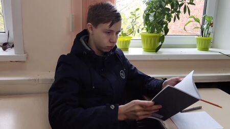Vidéo réalisée par le Conseil des étudiants de l'IVPEK